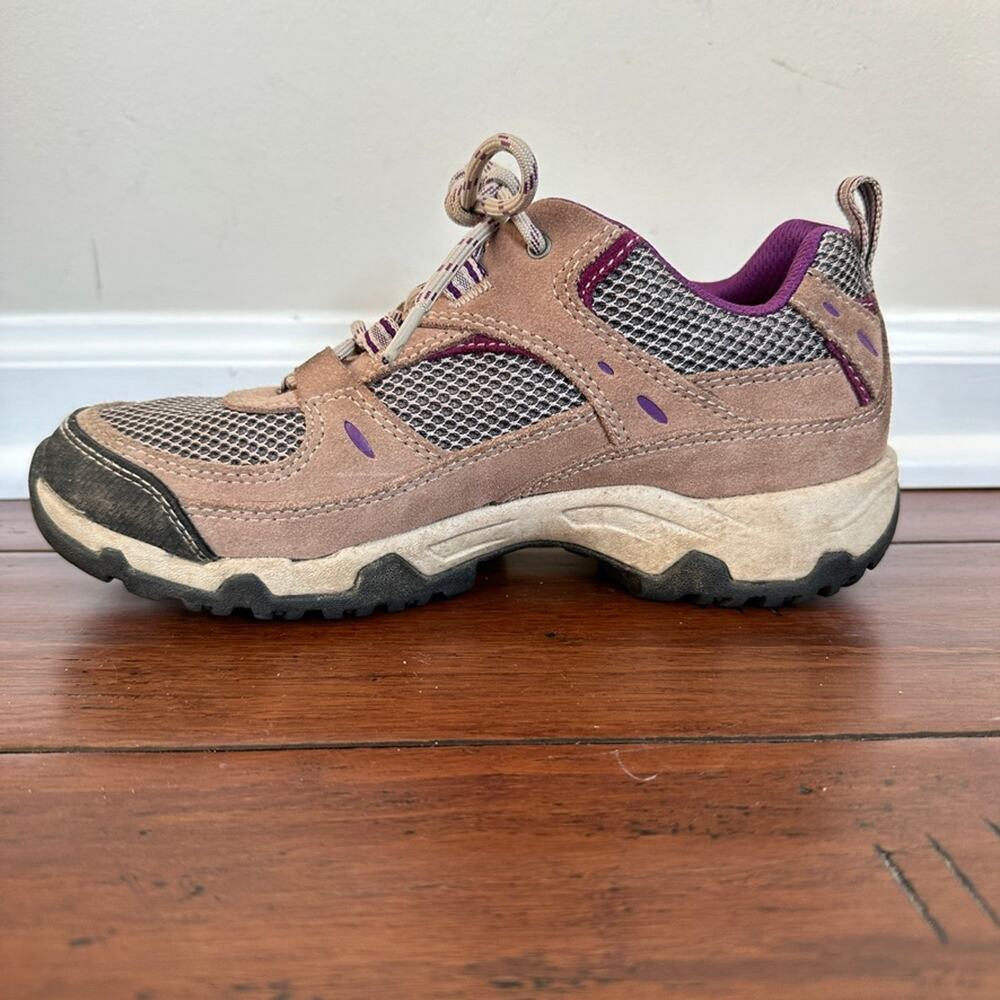 LL Bean Womens 7M Trail Model 4 Ventilated Low Hiking Trail Sneaker 299641 - Picture 3 of 10